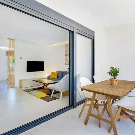 Casa Brasil - La Roca 아파트